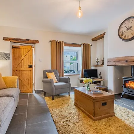 2 Bed In District Sz393 Holiday home